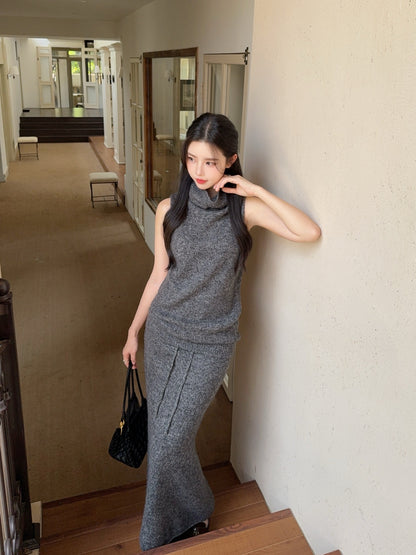 Loro NEW knitted suit