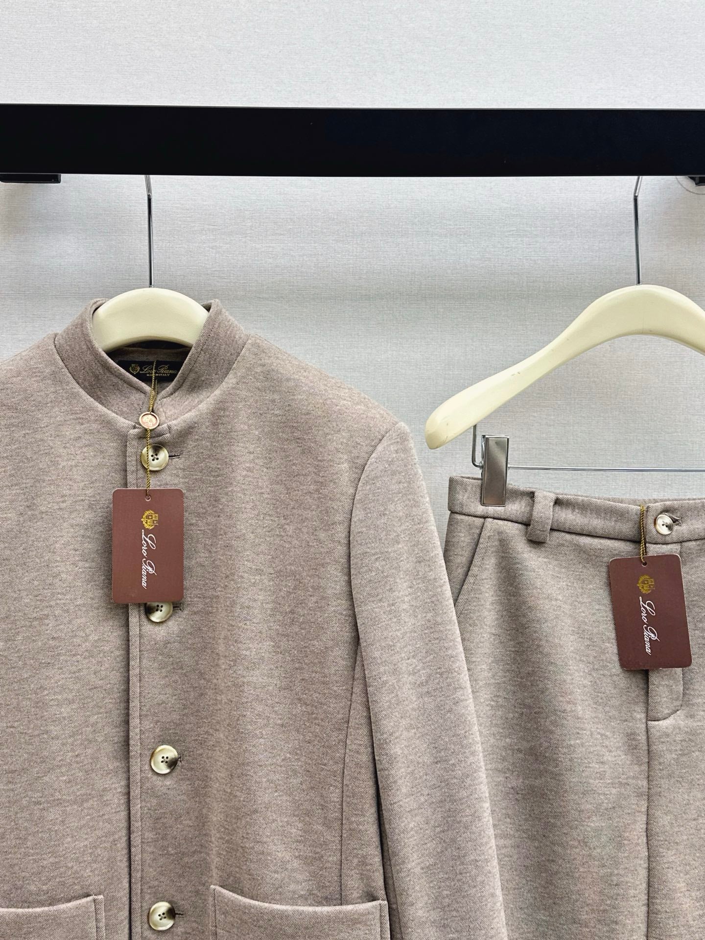 Loro NEW jacket skirt set