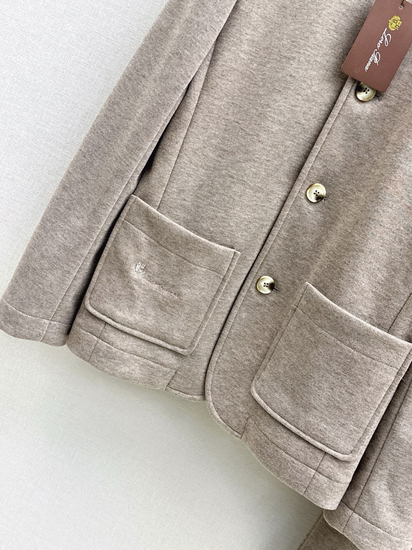 Loro NEW jacket skirt set