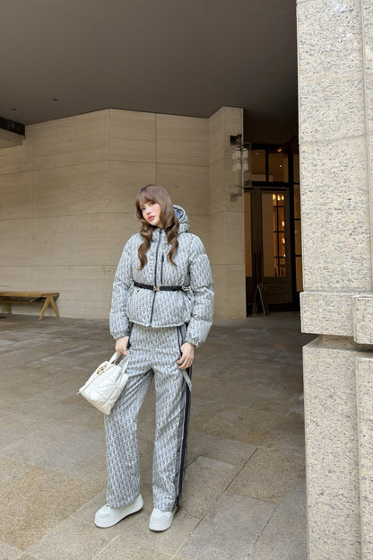 CD NEW Hooded down jacket