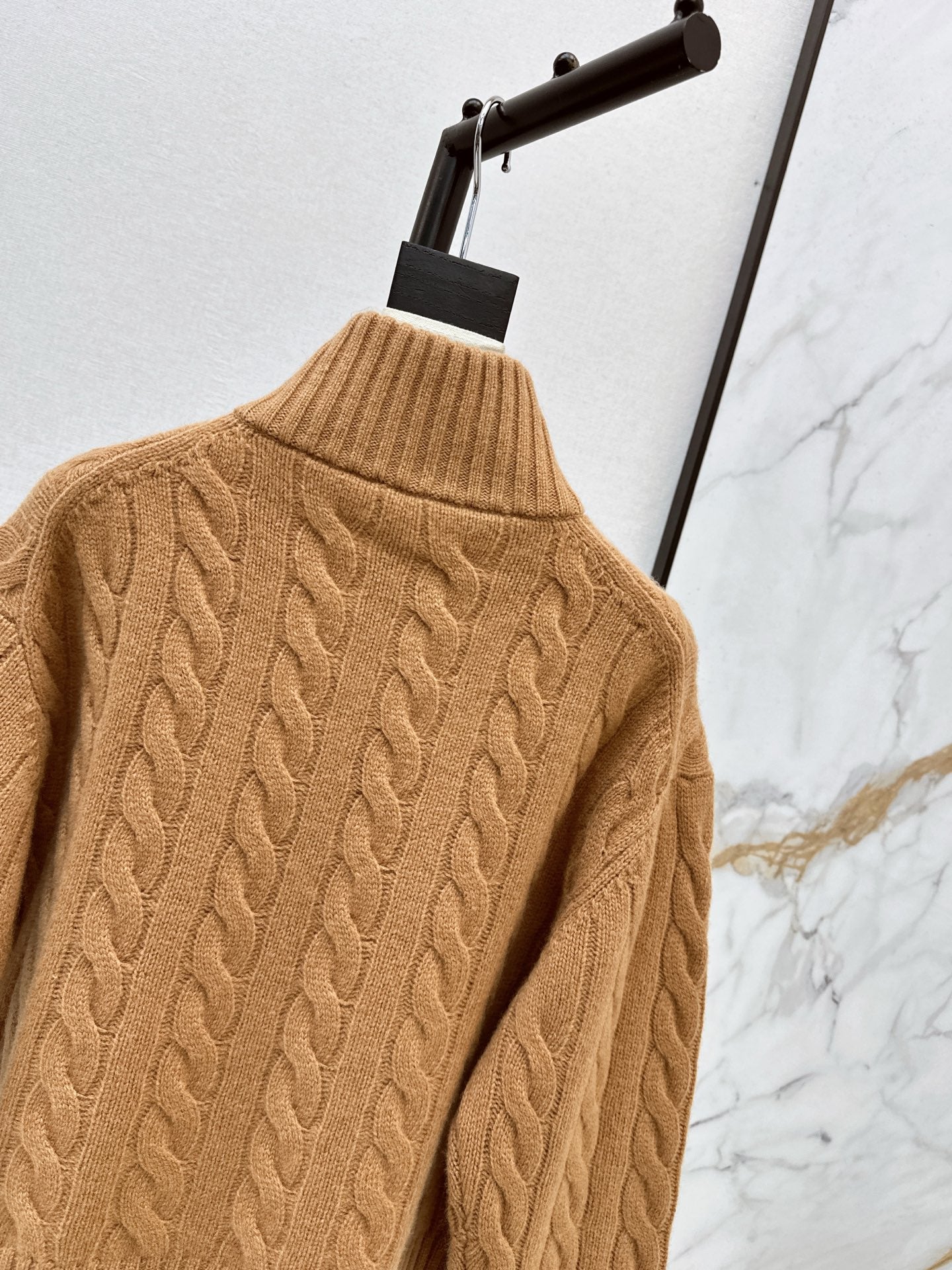Ral NEW cashmere sweater