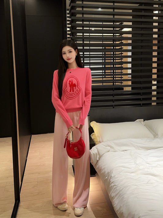 Monc NEW wool sweater