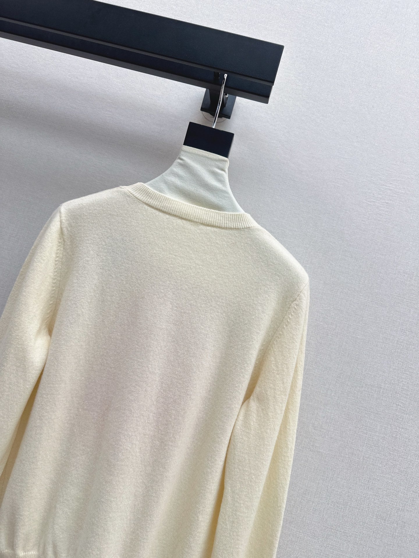 Monc NEW wool sweater