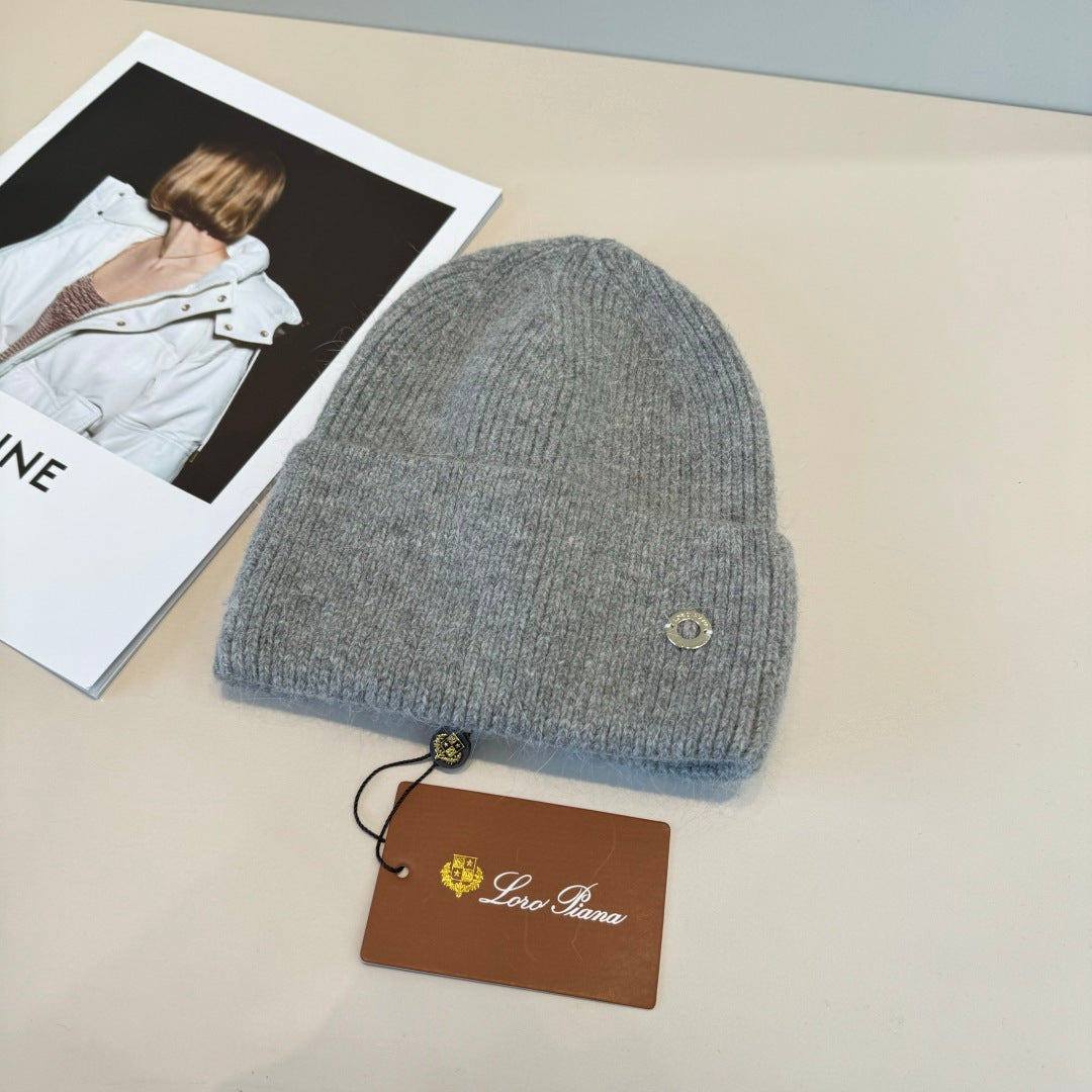 Loro New woolen hat