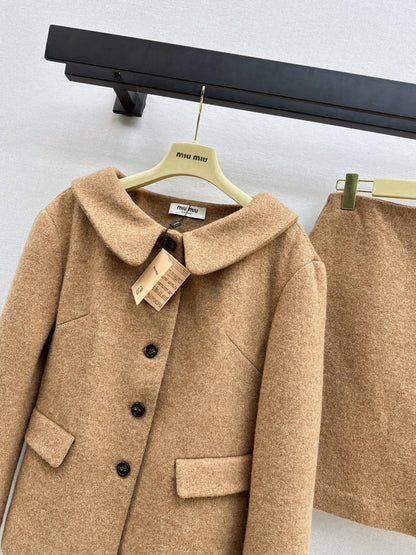 Miu NEW woolen suit