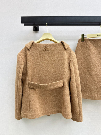 Miu NEW woolen suit