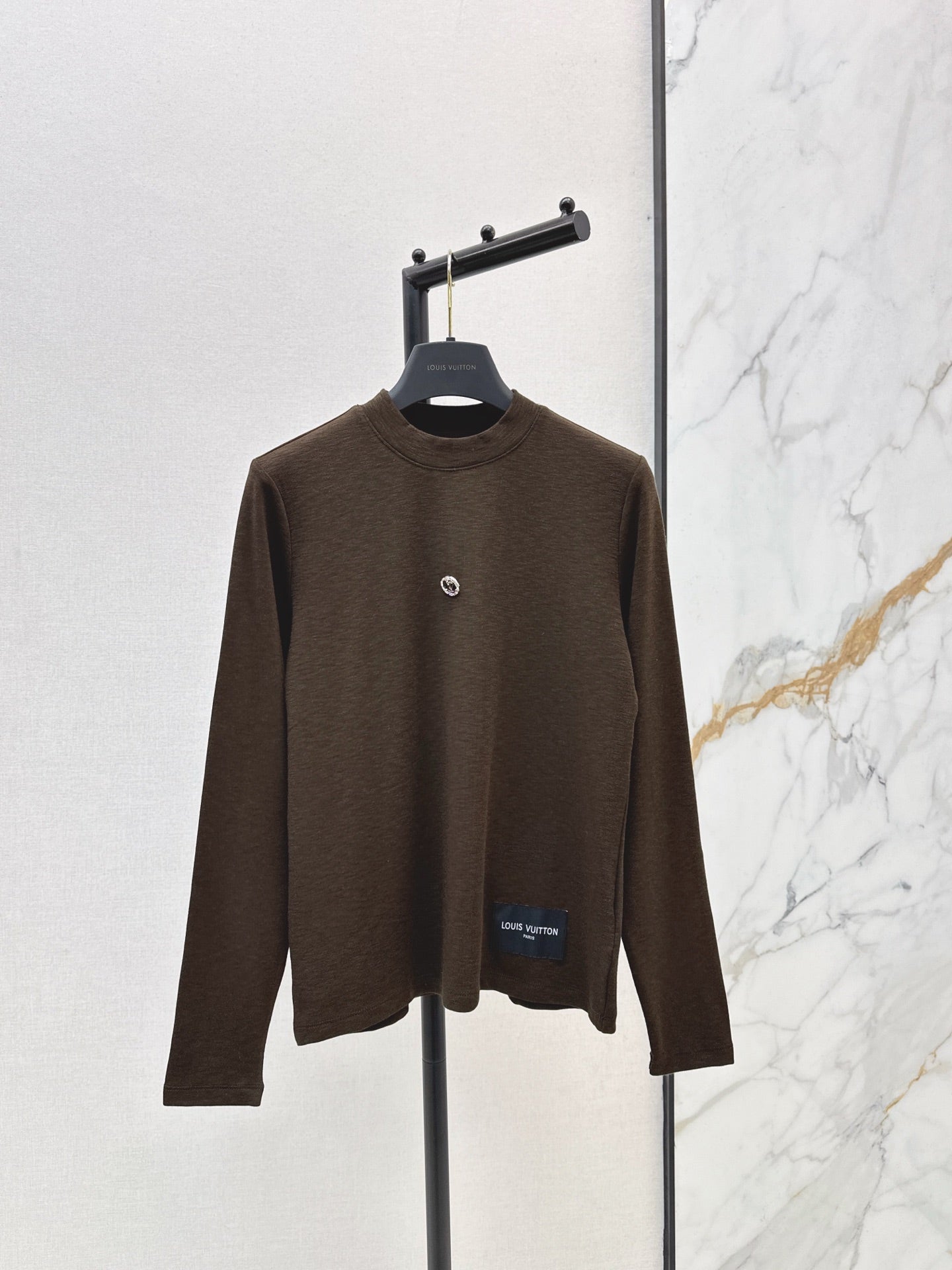 Louis NEW bottoming shirt