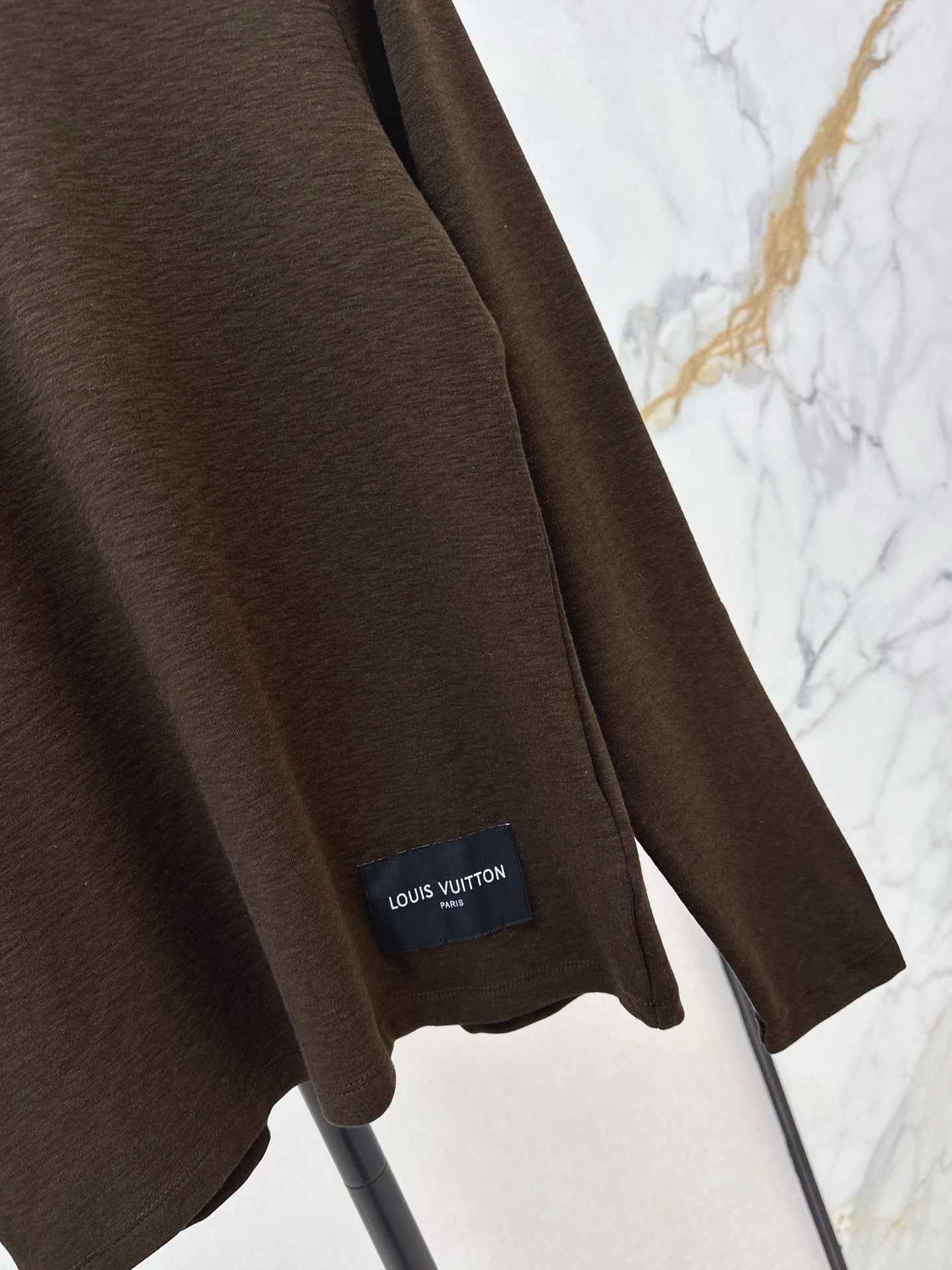 Louis NEW bottoming shirt