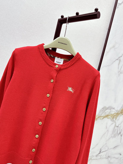 Bur NEW knitted cardigan