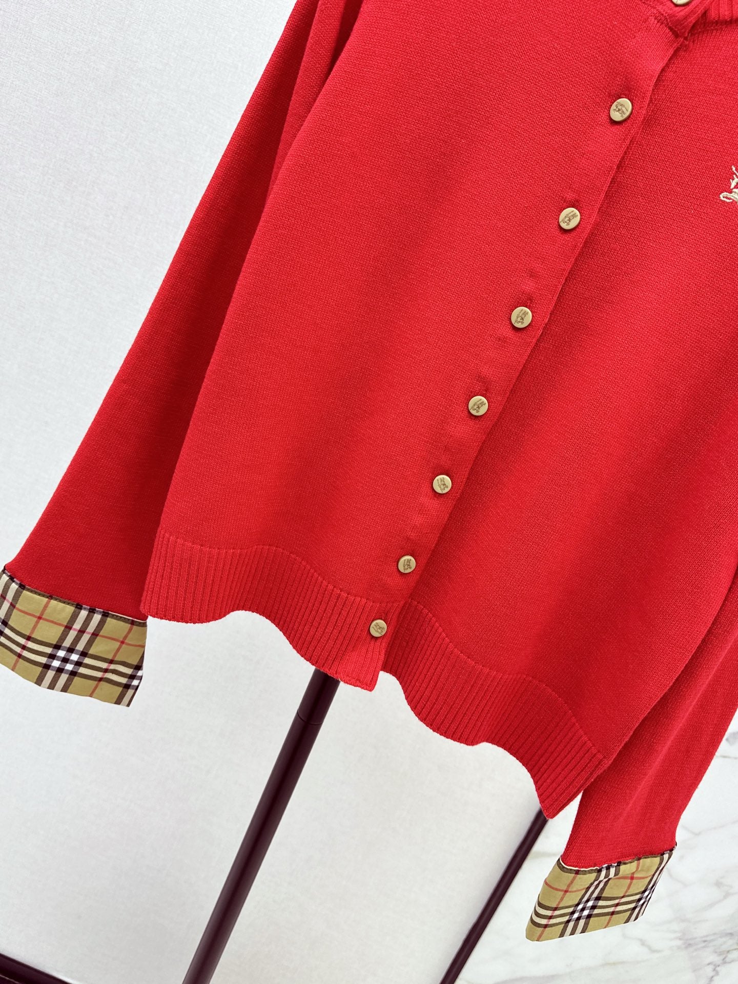 Bur NEW knitted cardigan