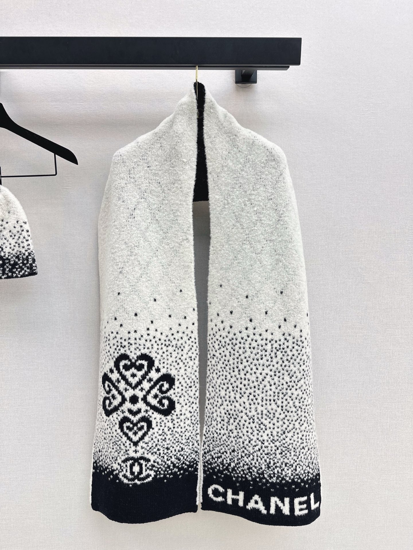 Chan NEW cashmere hat scarves