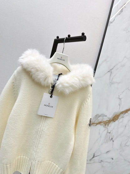 Monc NEW Detachable hooded knit jacket