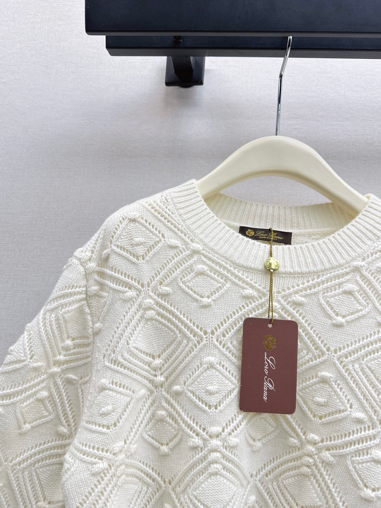 Loro NEW Jacquard sweater  skirt suit