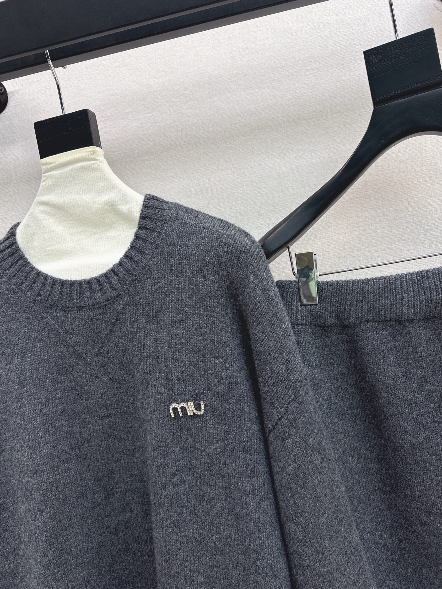 Miu NEW knitted suit