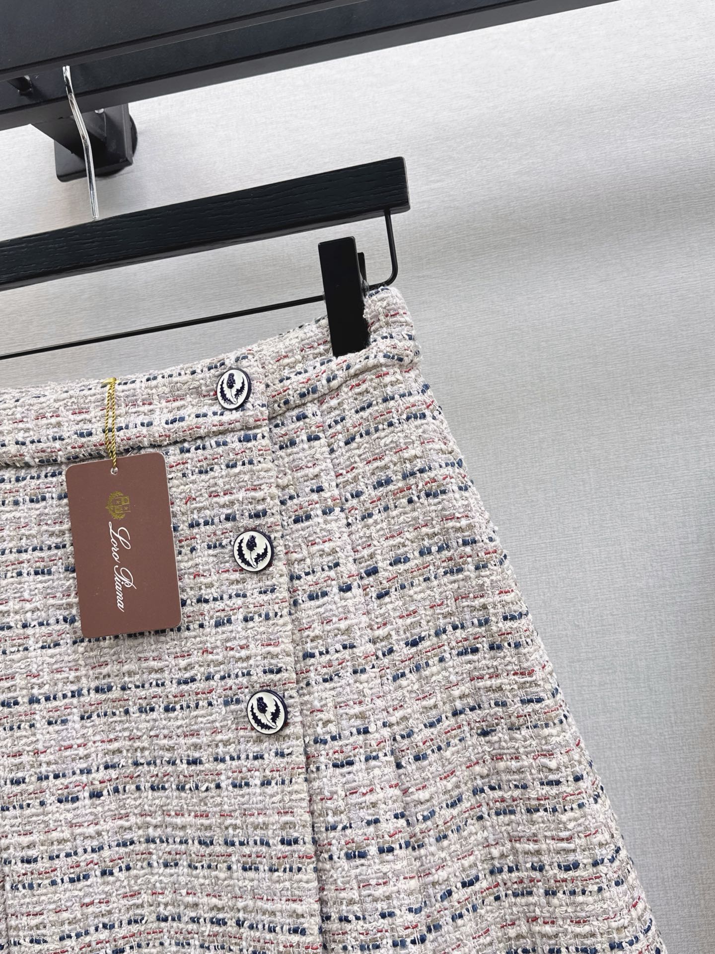 Loro NEW woven skirt