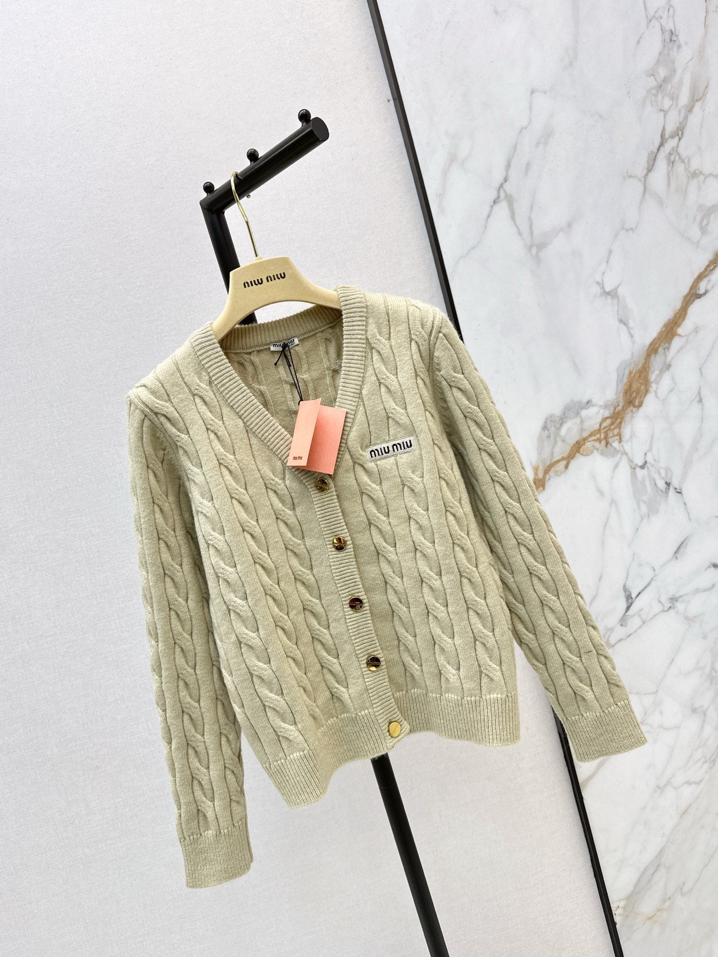Miu NEW Knitted cardigan