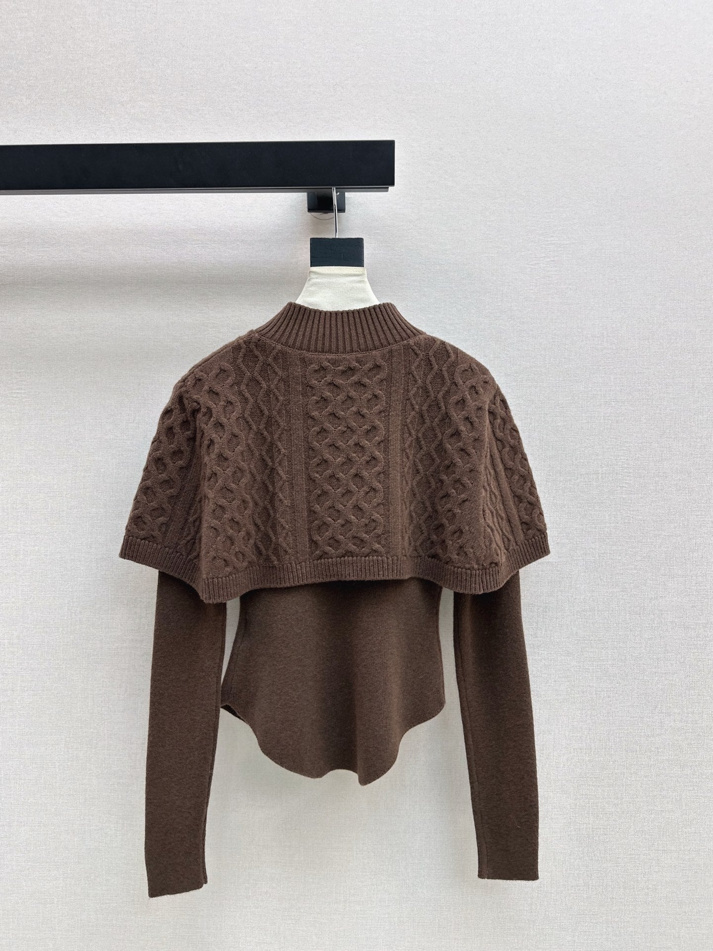 Chan NEW Knitted cape sweater set