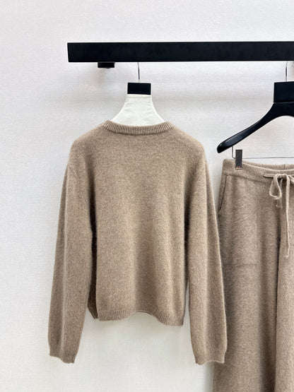 Miu NEW knitted suit