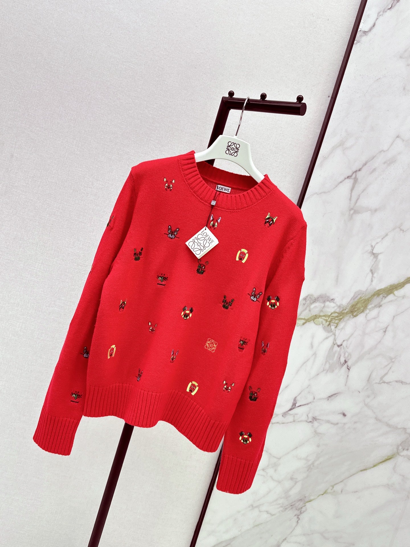 Loe NEW embroidered sweater