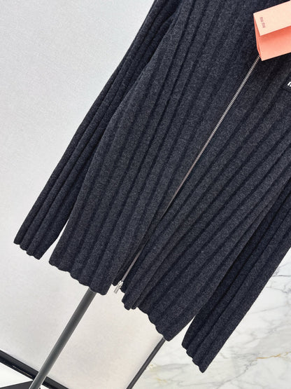 Miu NEW Zippered Ribbed Cashmere Cardigan