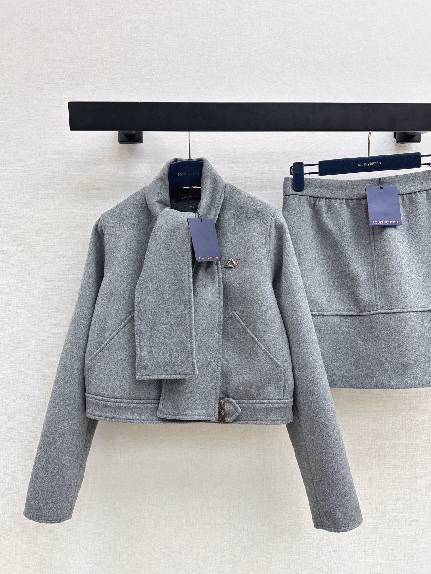 Louis NEW Woolen jacket  skirt set