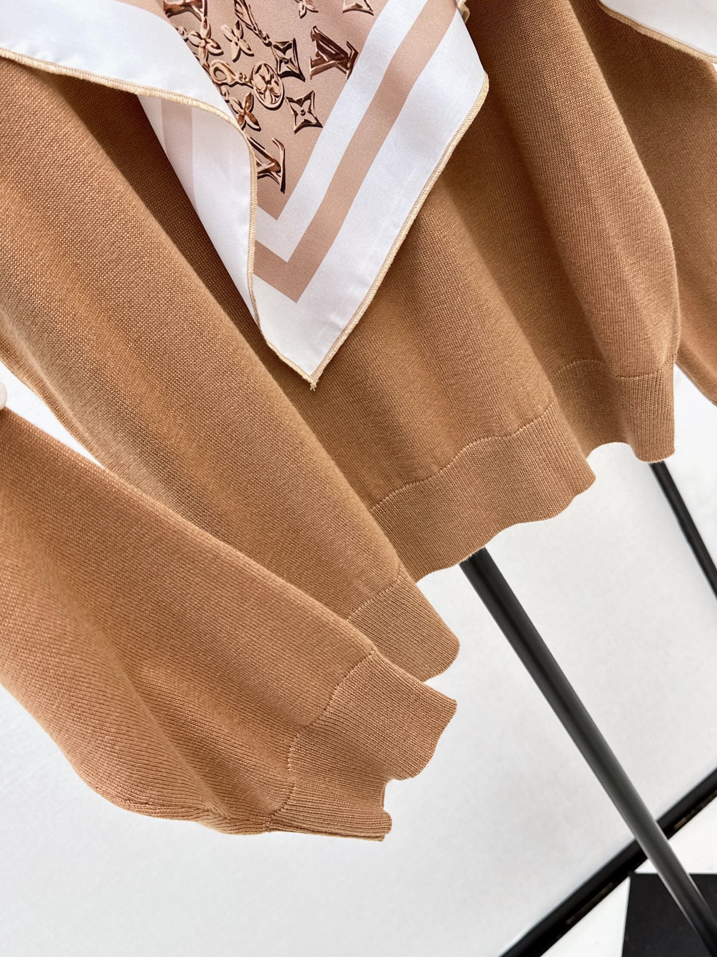 Louis NEW 2-in-1 sweatshirt