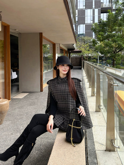 Bur NEW plaid cape coat