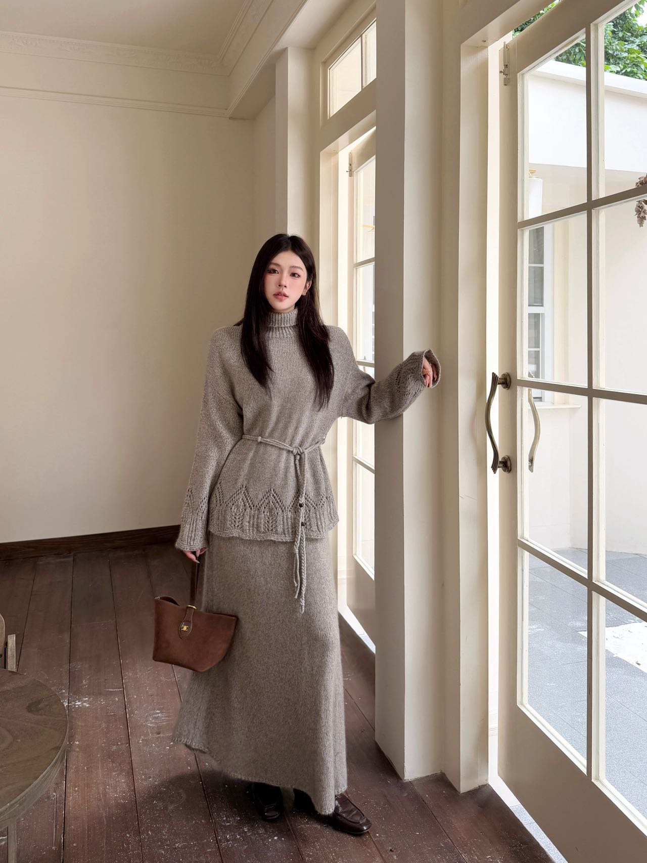 Brun NEW knitted suit