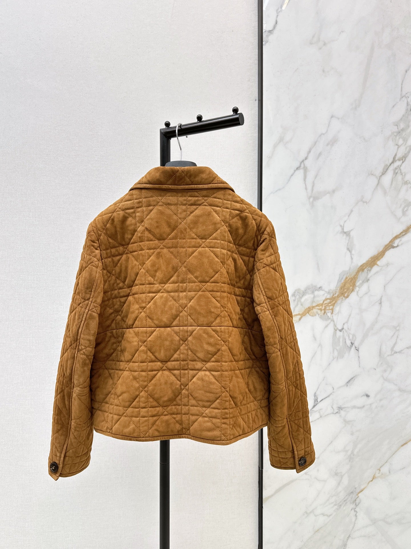 CD NEW Suede padded jacket