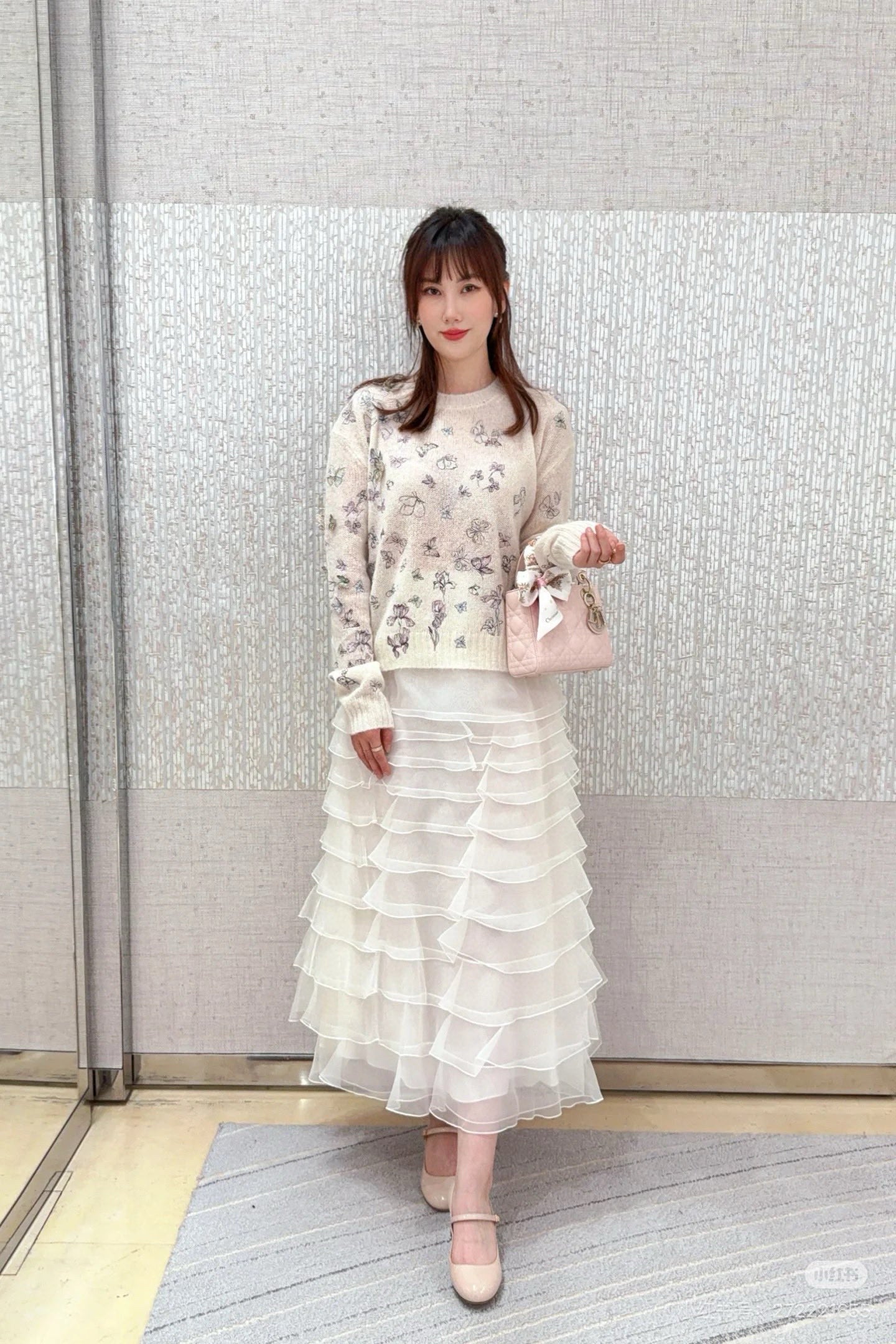 CD NEW embroidered knitwear