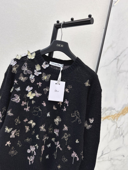 CD NEW embroidered knitwear