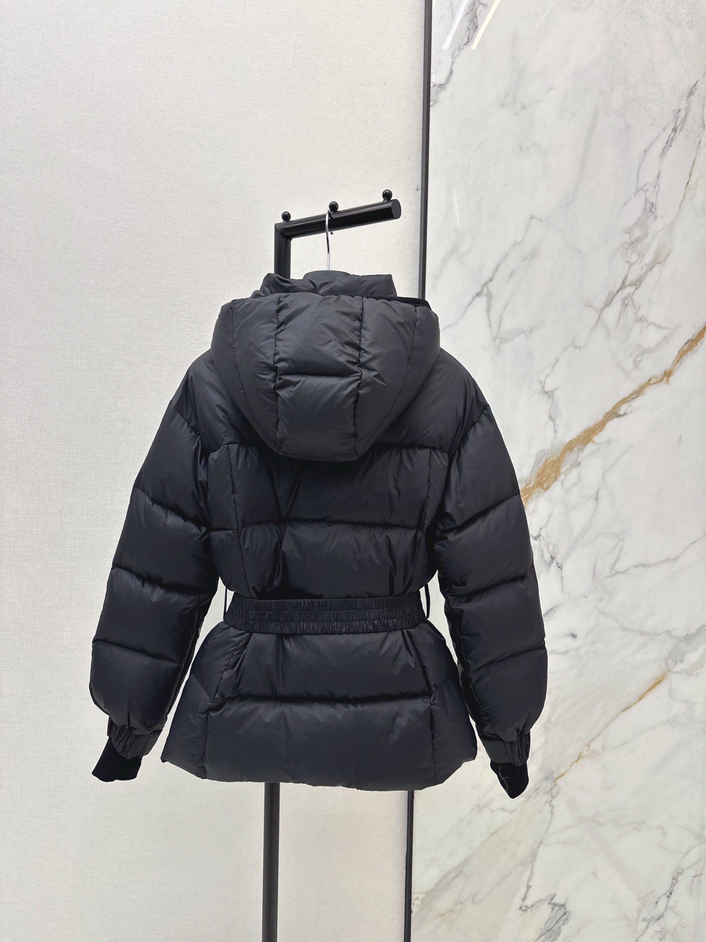 CD NEW Hooded down jacket