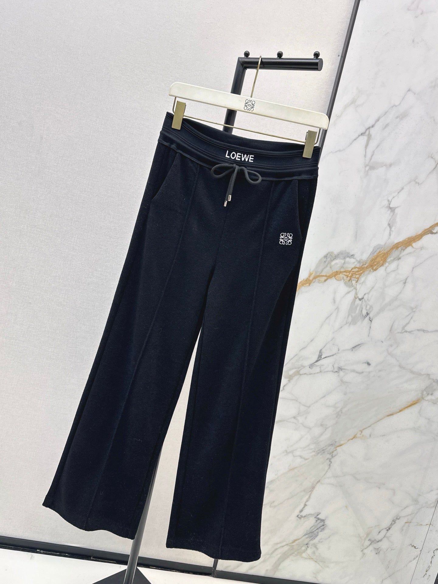 Loe NEW casual pants