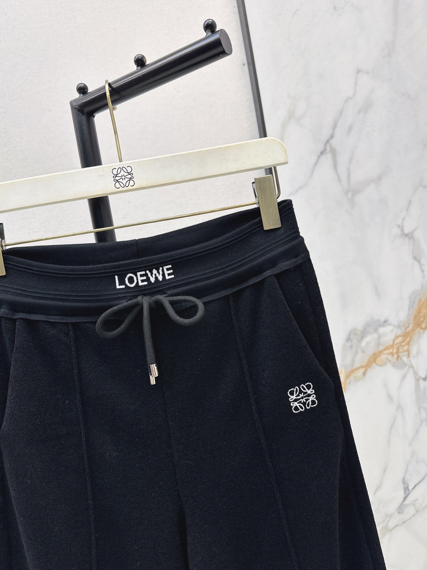Loe NEW casual pants