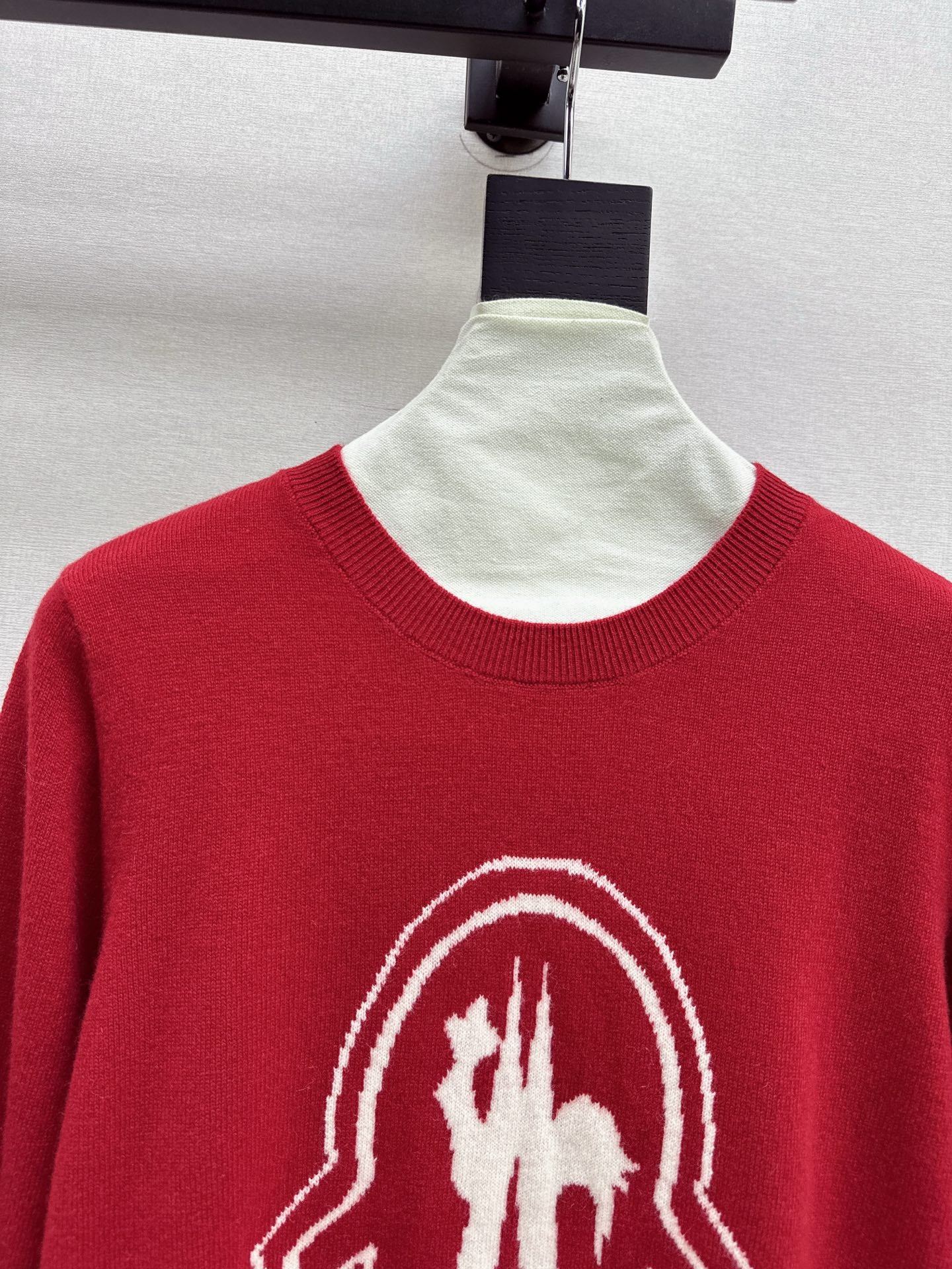 Monc NEW embroidered sweater