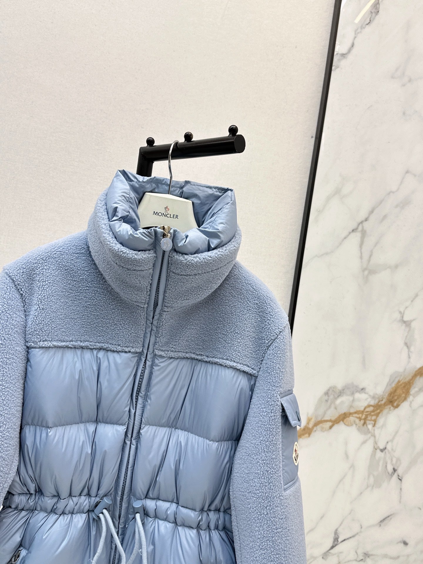 Monc NEW fleece-paneled down jacket