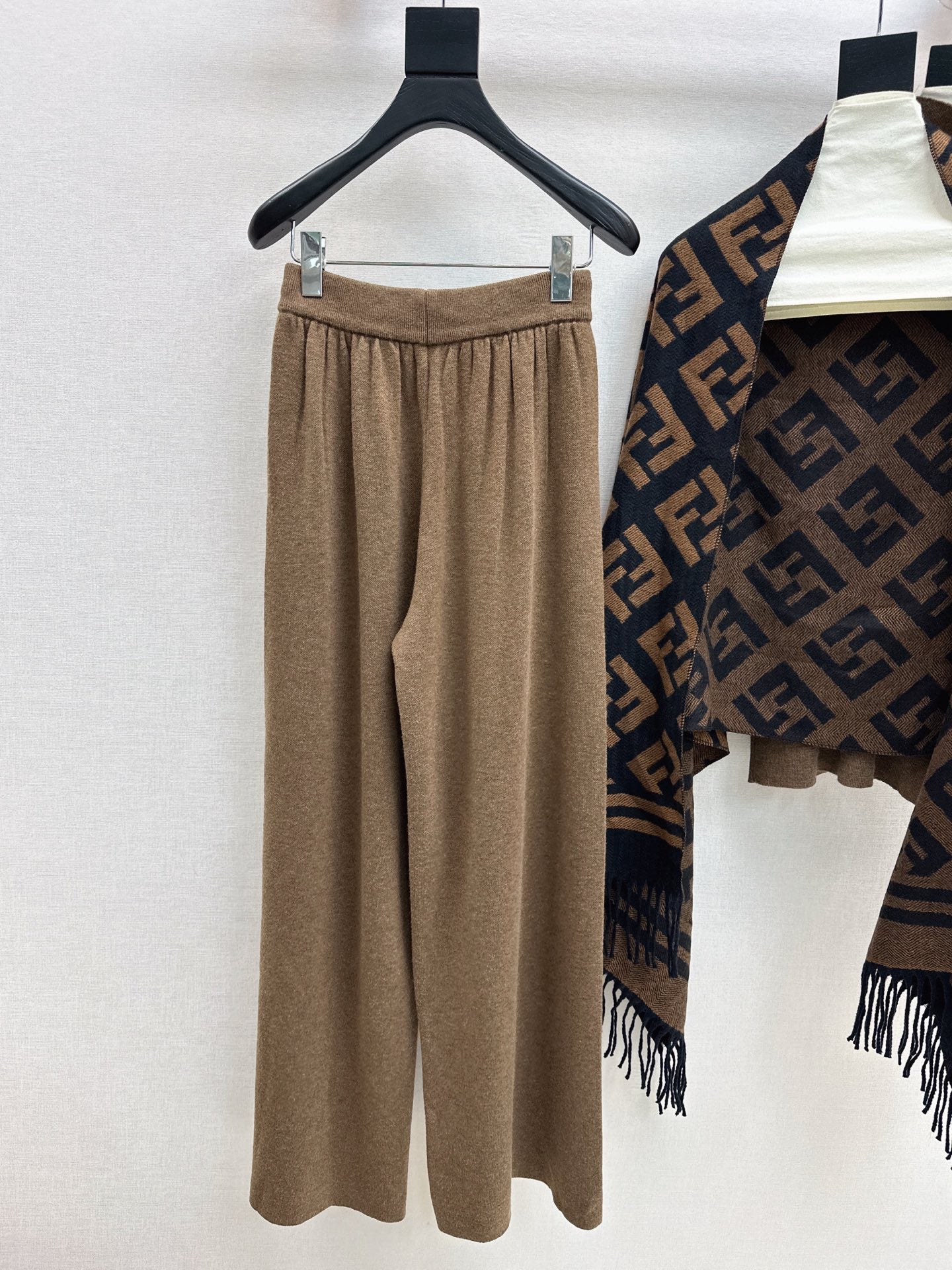 Fend NEW Knitted three-piece set