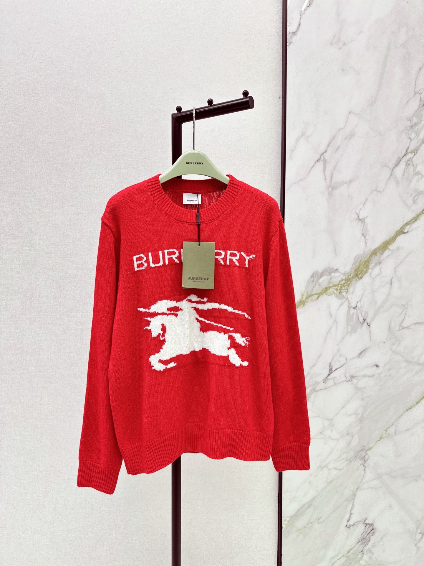 Bur NEW Wool sweater