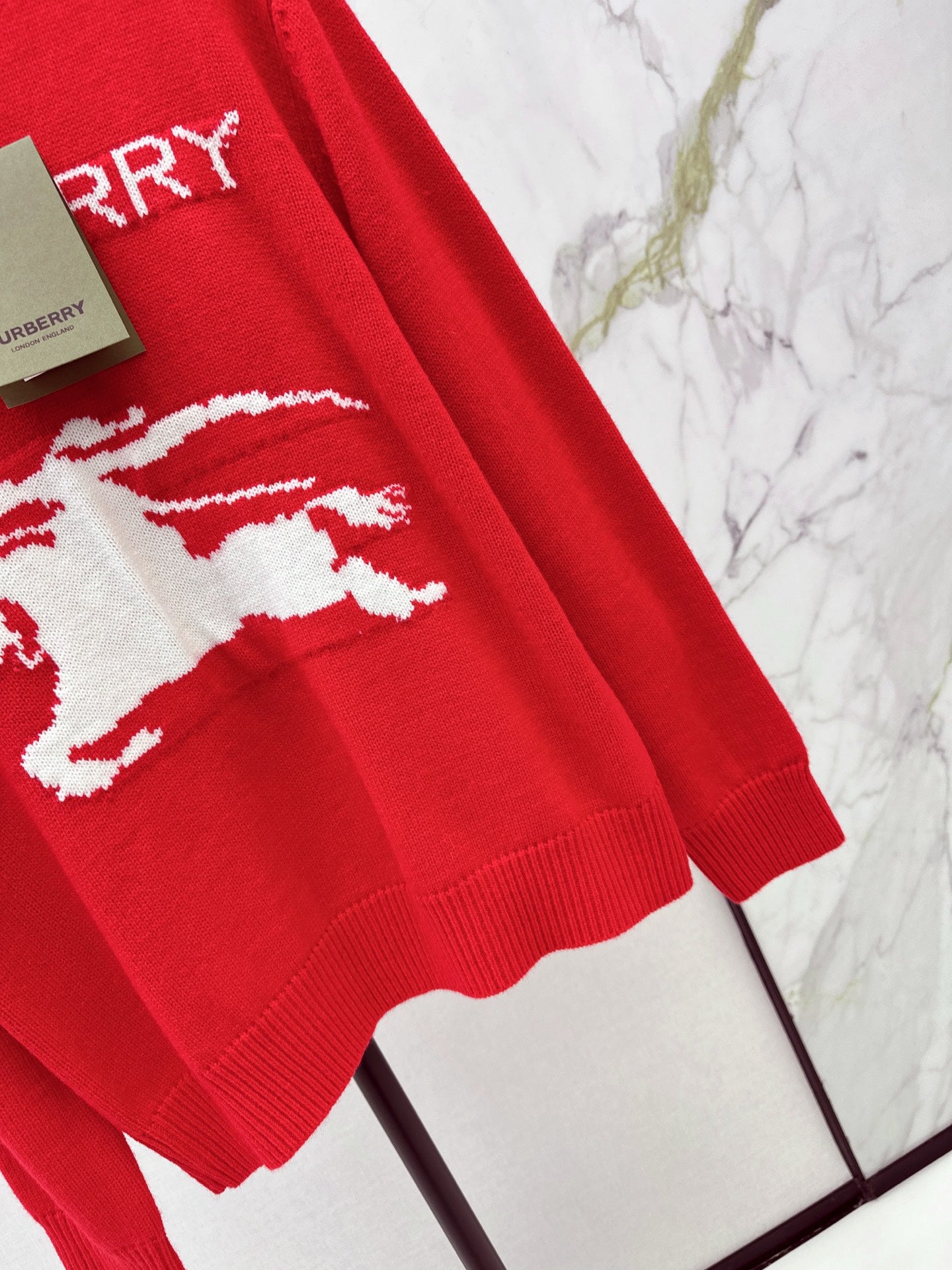 Bur NEW Wool sweater