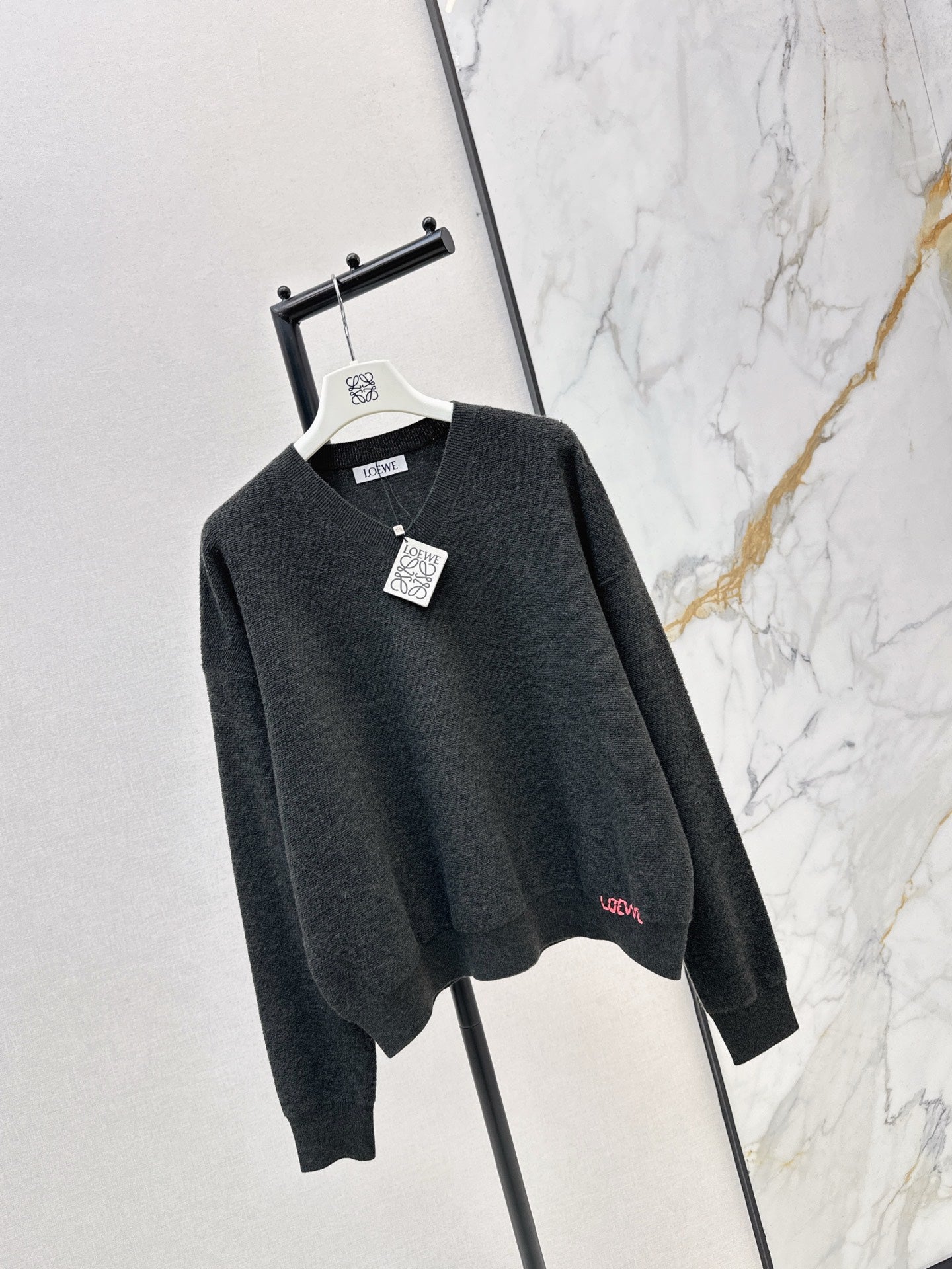 Loe NEW Wool sweater