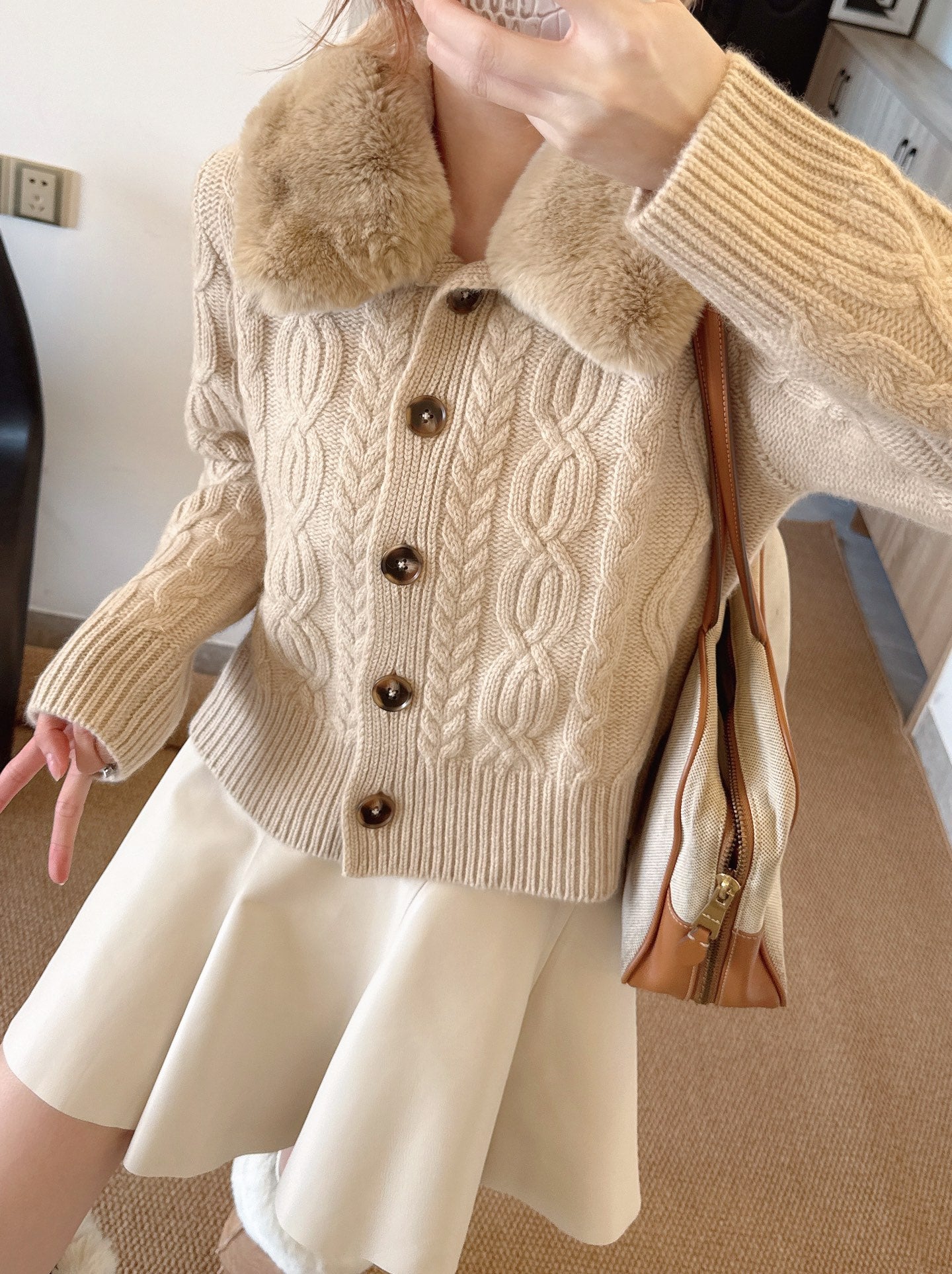 Loro NEW Knitted cashmere cardigan