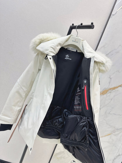 Monc NEW  belted ski down jacket