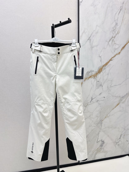 Monc NEW ski pants