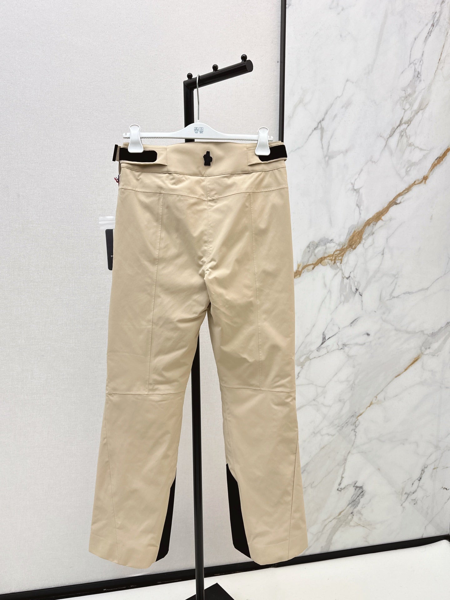 Monc NEW ski pants