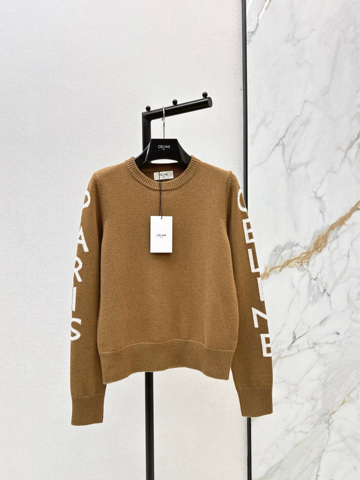Ce1i NEW Wool sweater