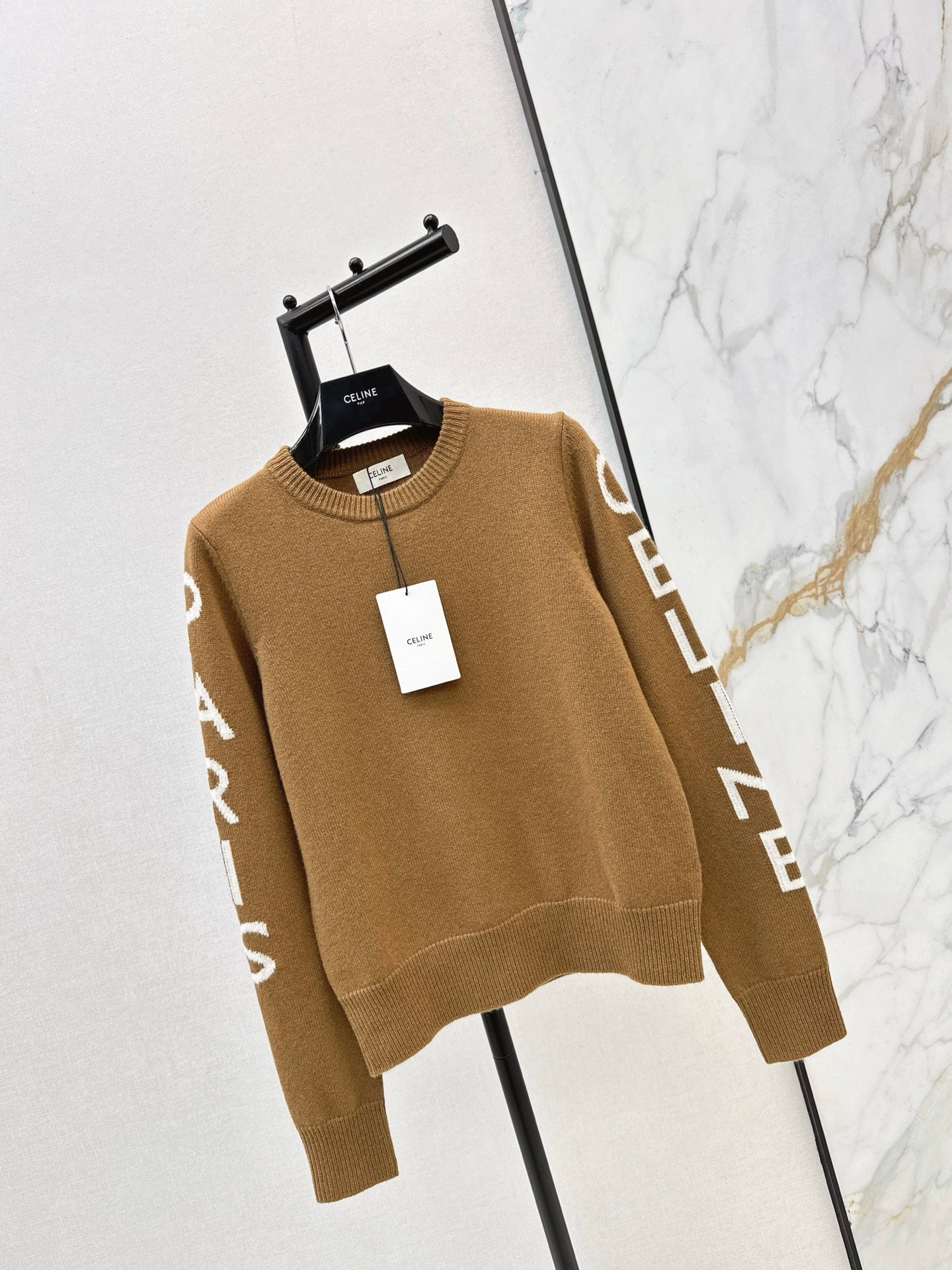 Ce1i NEW Wool sweater