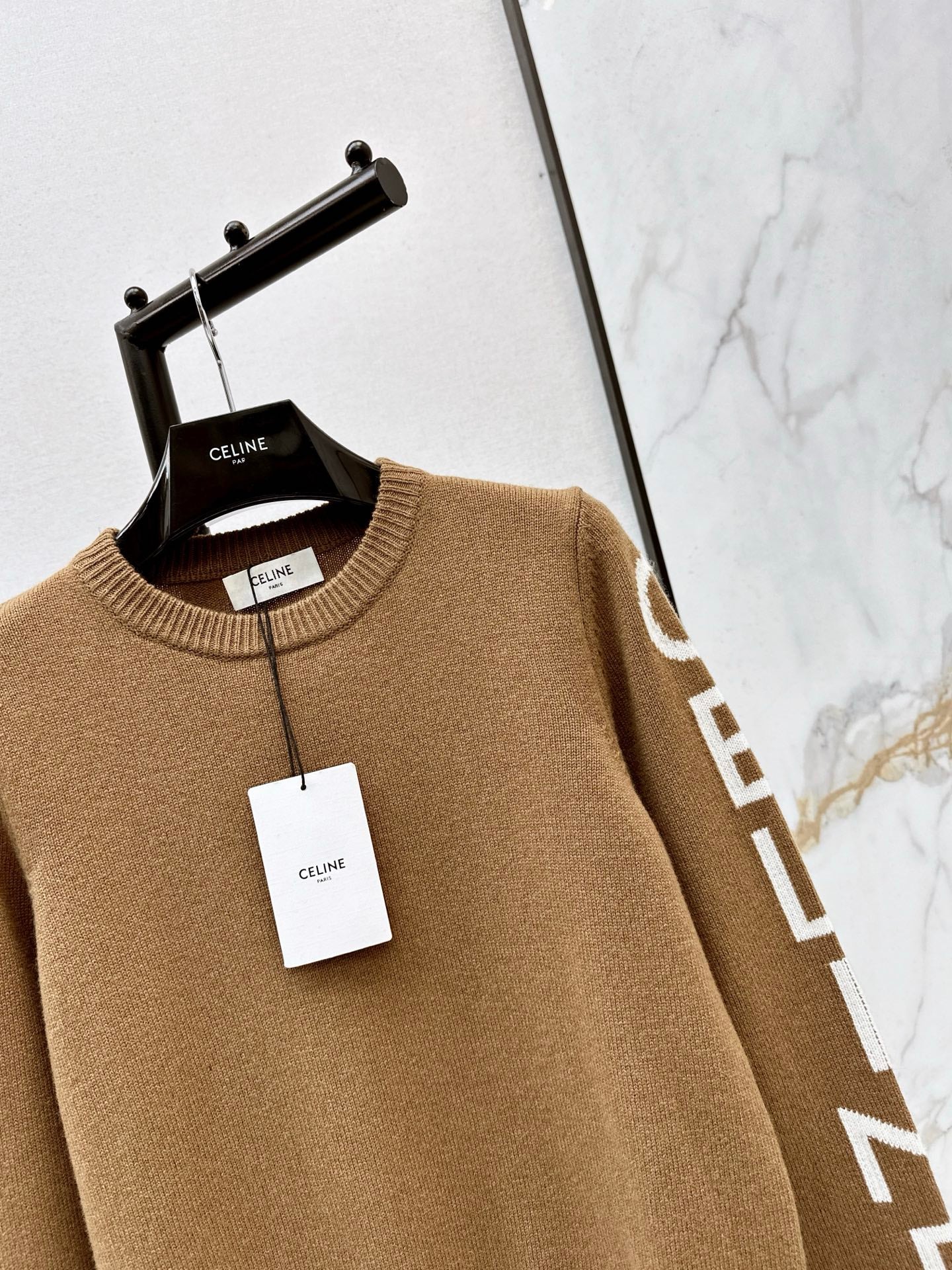 Ce1i NEW Wool sweater