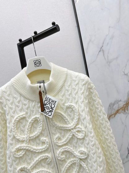 Loe NEW Knitted jacket