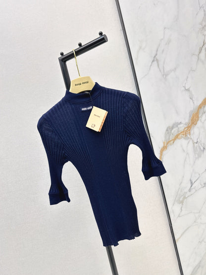Miu NEW Wool short-sleeved knitted shirt