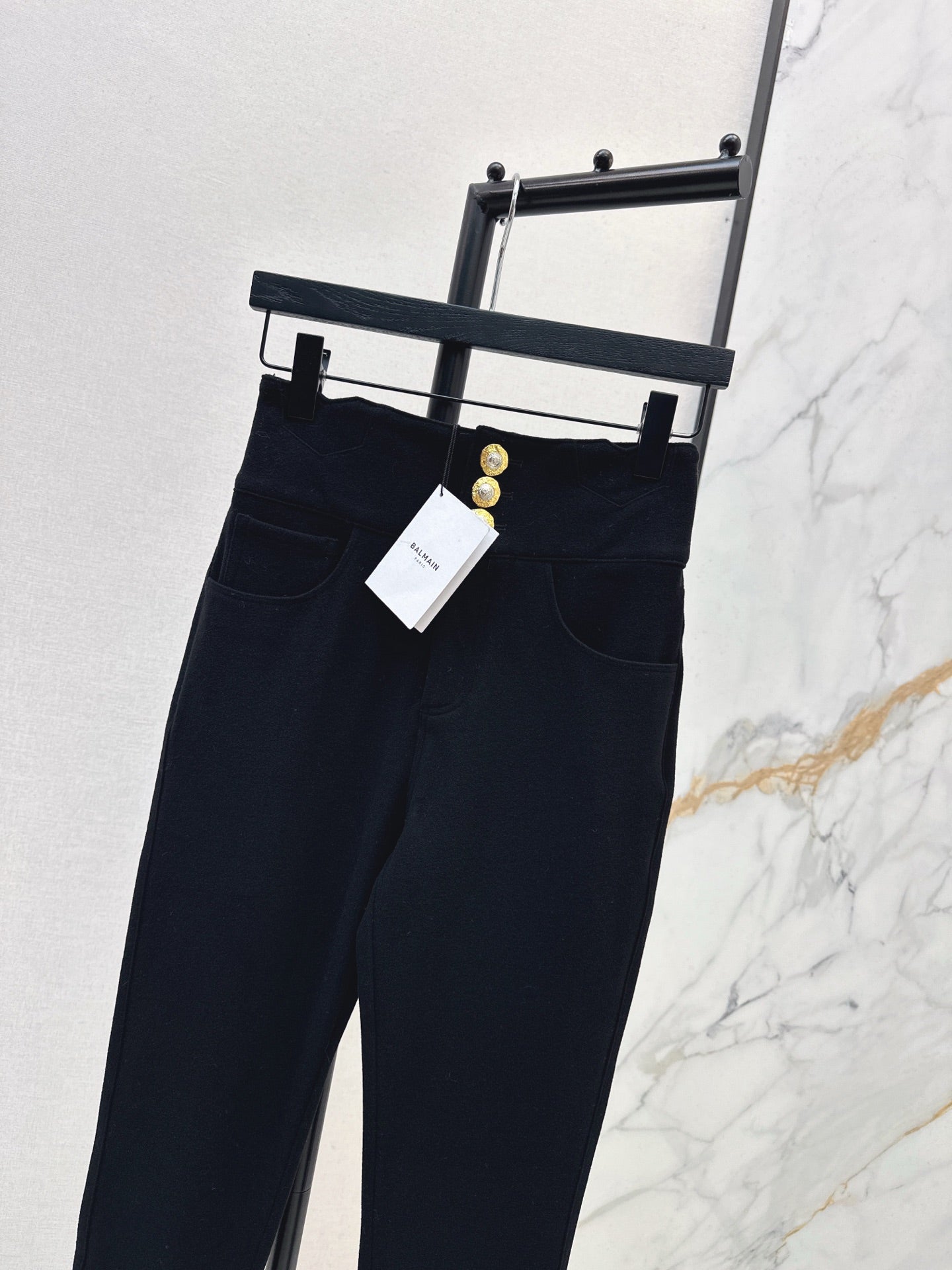 Bal NEW padded leggings